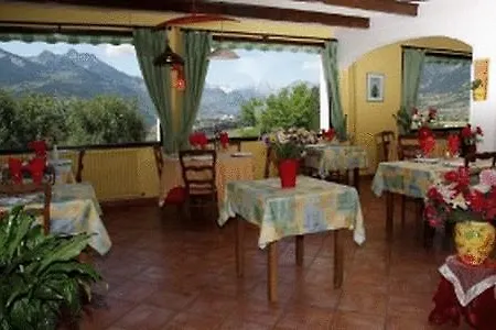 La Bonne Hotel 2*